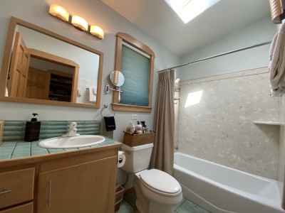 Common Bath